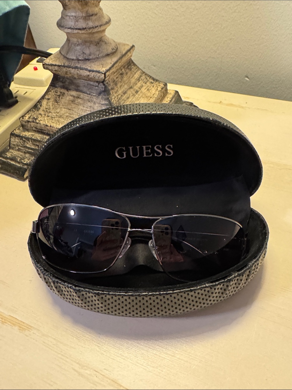 GUESS Men’s Black and Silver Aviator Sunglasses with Branded Case